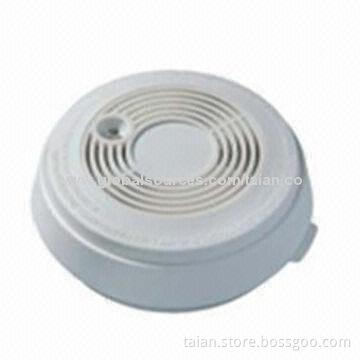 Wired standalone smoke detector